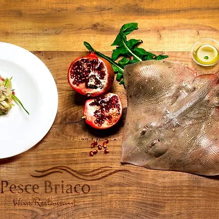 Del Pesce Briaco, Värdshus 3*