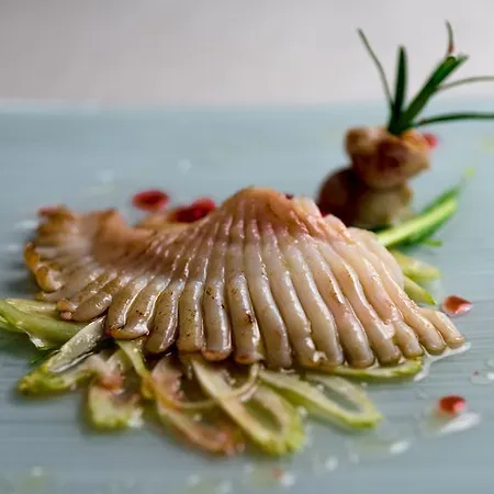 Del Pesce Briaco, Szálloda Lucca